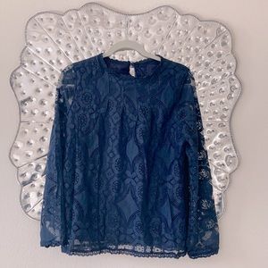 BRAND NEW! Lace crochet top